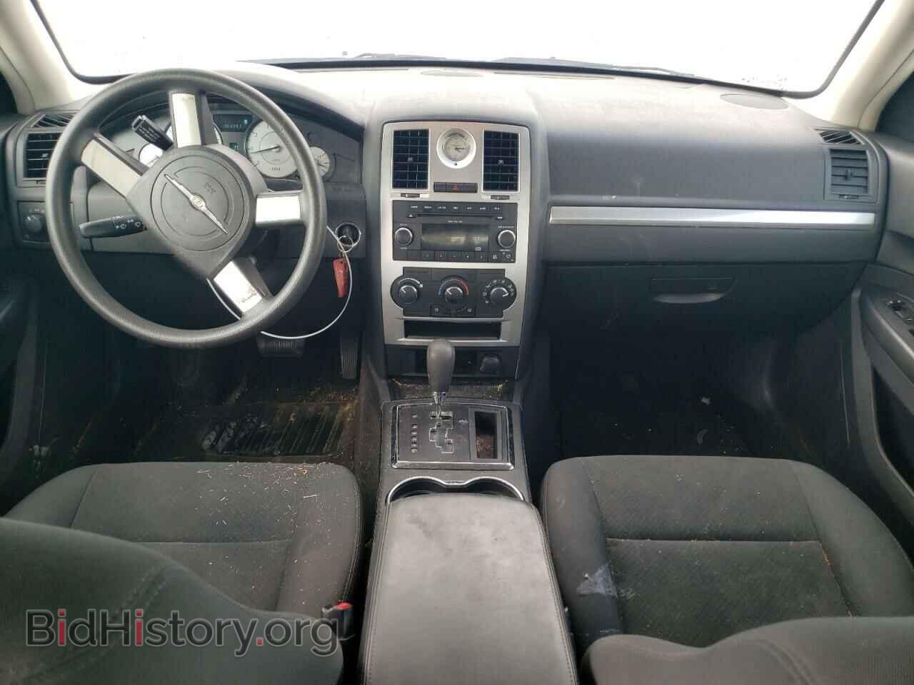 2009 CHRYSLER 300 - VIN: 2C3KA43D49H599963 - Фото 8