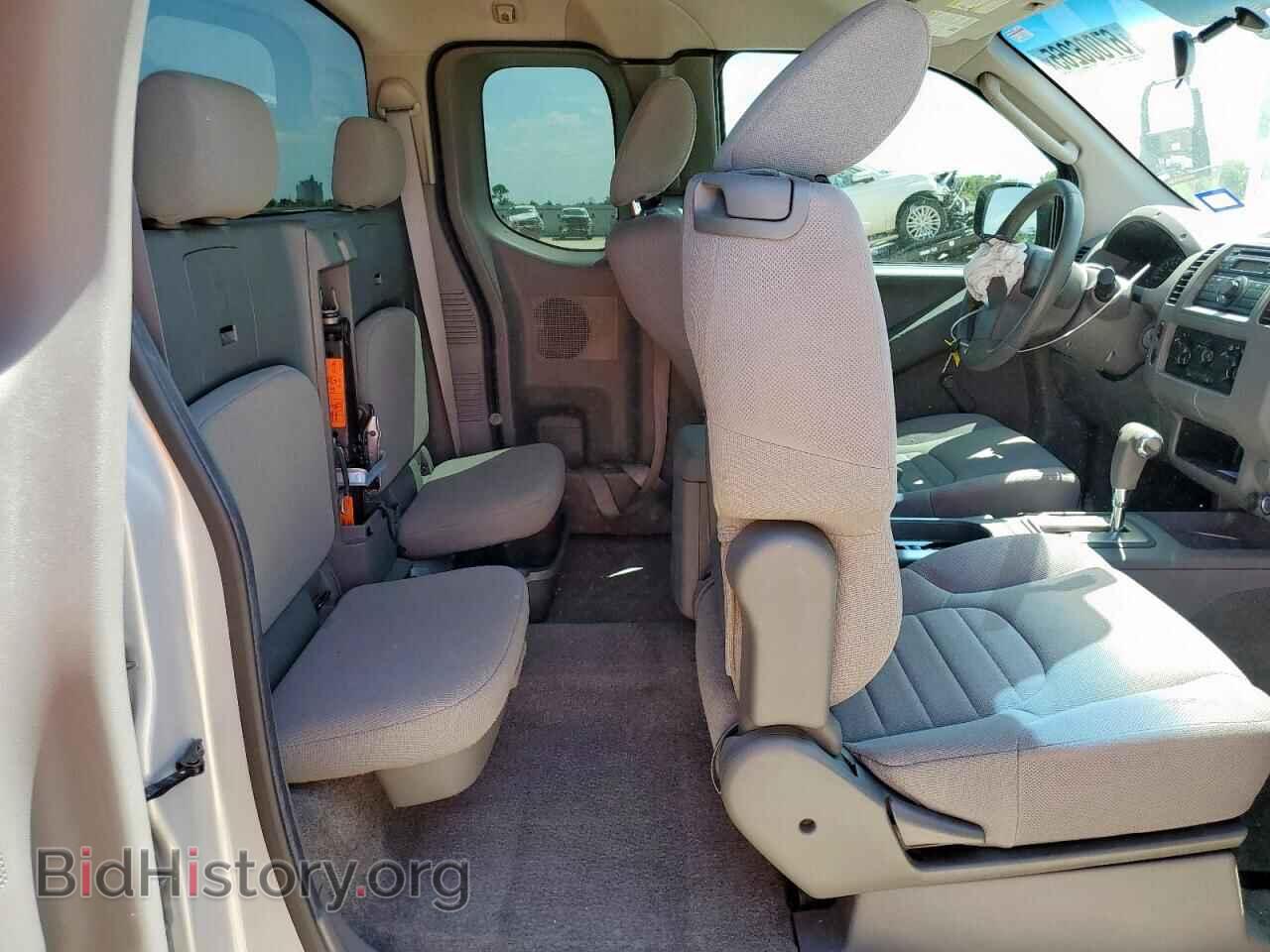 2011 NISSAN FRONTIER - VIN: 1N6BD0CT1BC416902 - Фото 10