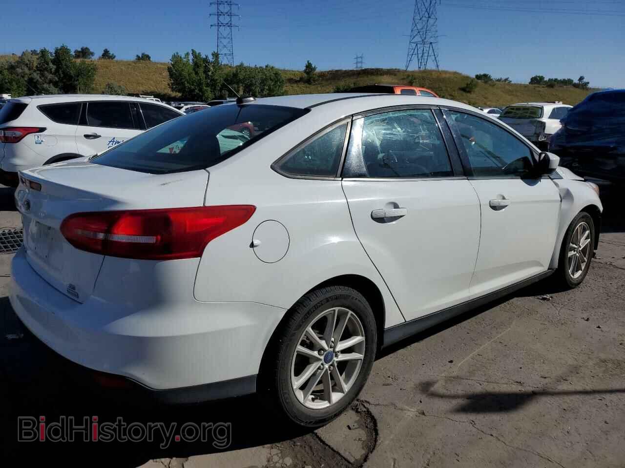 2018 FORD FOCUS - VIN: 1FADP3FE7JL241609 - Фото 3
