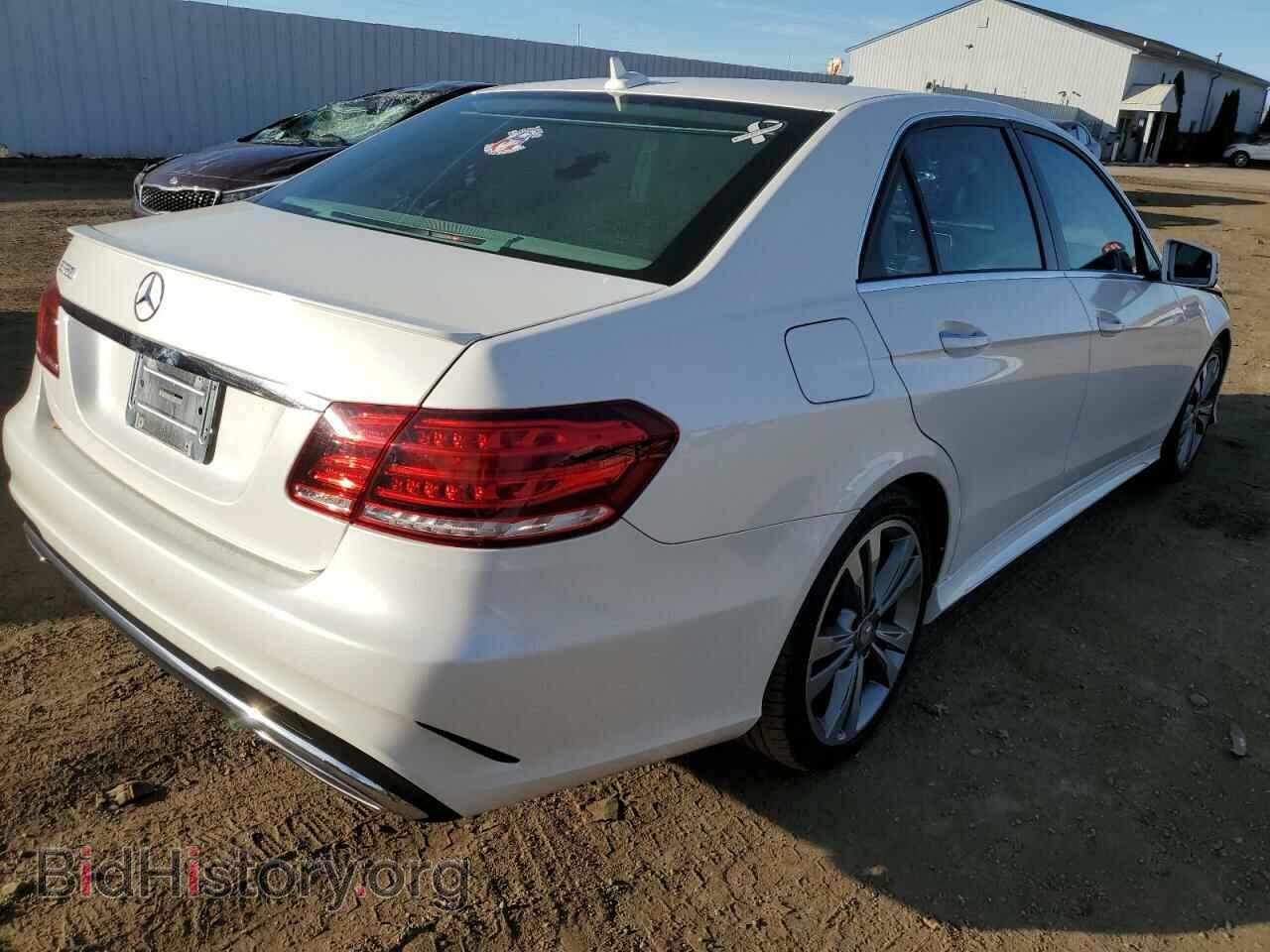 2014 MERCEDES-BENZ E-CLASS - VIN: WDDHF5KB4EA972494 - Фото 4