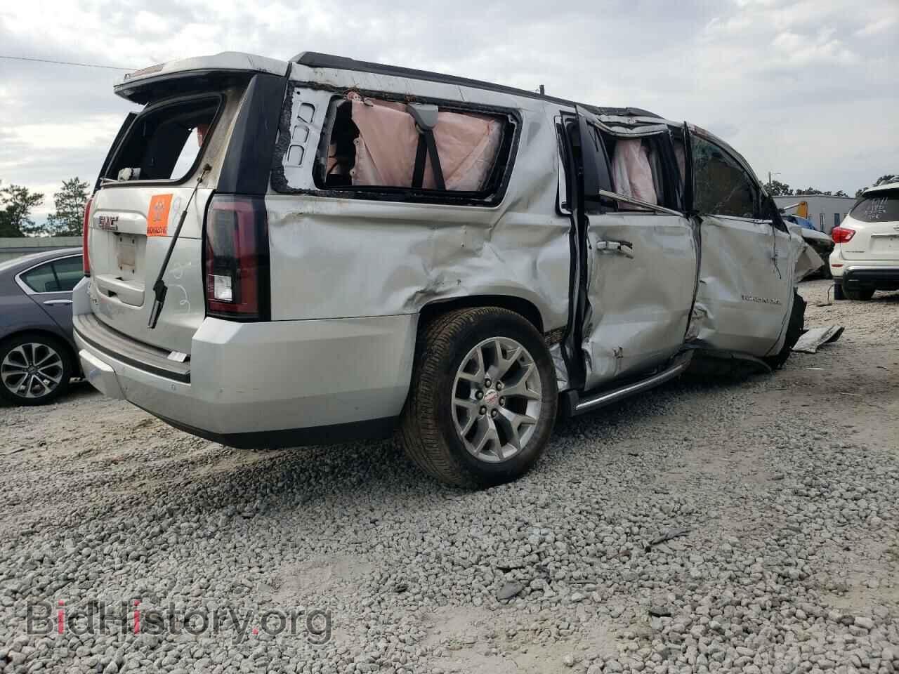 2015 GMC YUKON - VIN: 1GKS1GKC6FR648103 - Фото 3