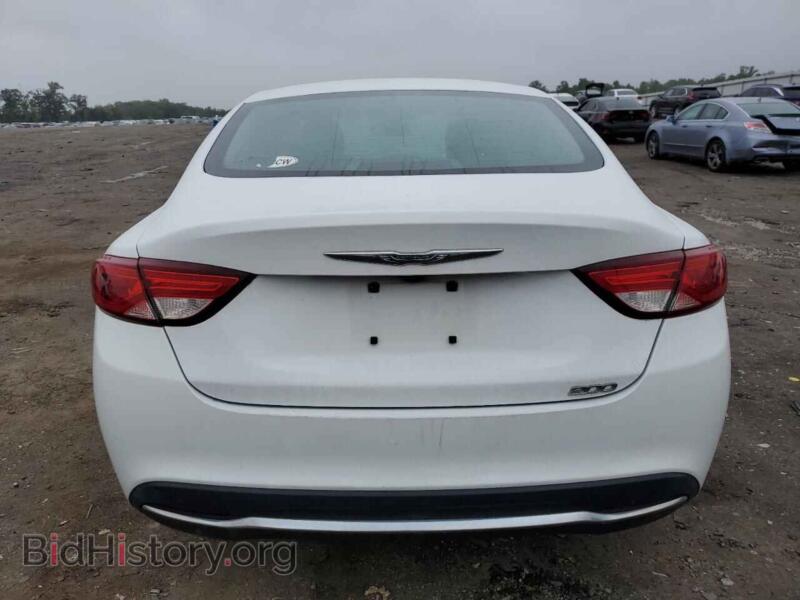 2016 Chrysler 200 (VIN 1C3CCCAB0GN120596) — photo 6 of 12