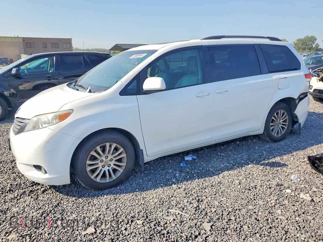 Photo 5TDYK3DC4DS387917 - TOYOTA SIENNA 2013