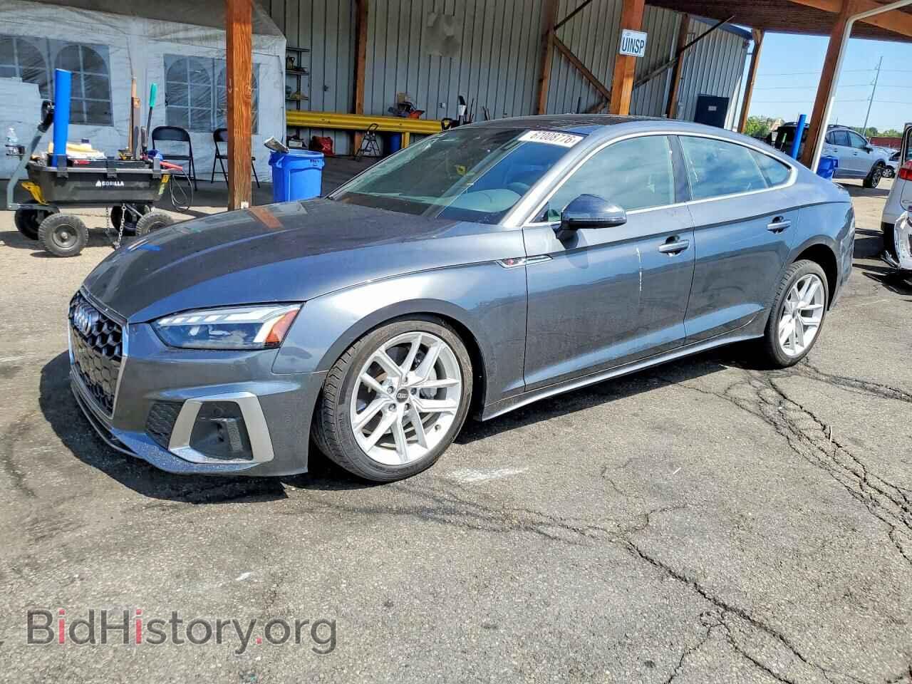 Photo WAUFACF58RA013188 - AUDI A5 2024