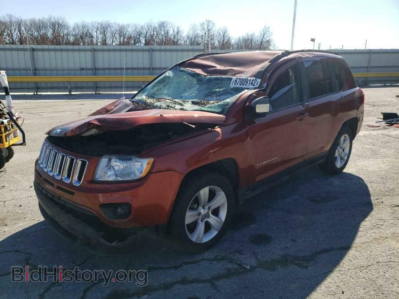 2012 JEEP COMPASS - VIN: 1C4NJCEA3CD610218 - Photo 2