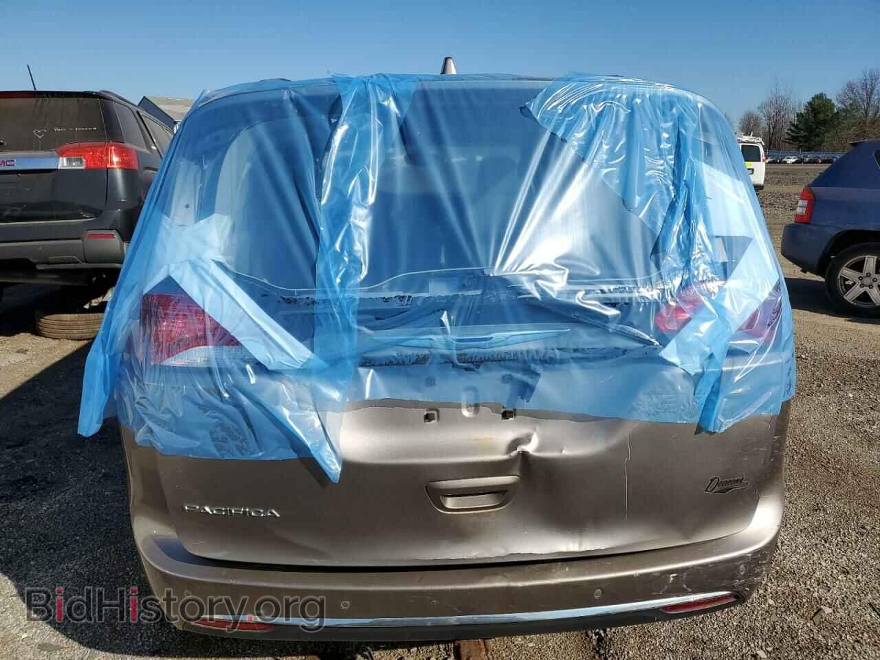 2017 CHRYSLER PACIFICA - VIN: 2C4RC1BG8HR660741 - Photo 9