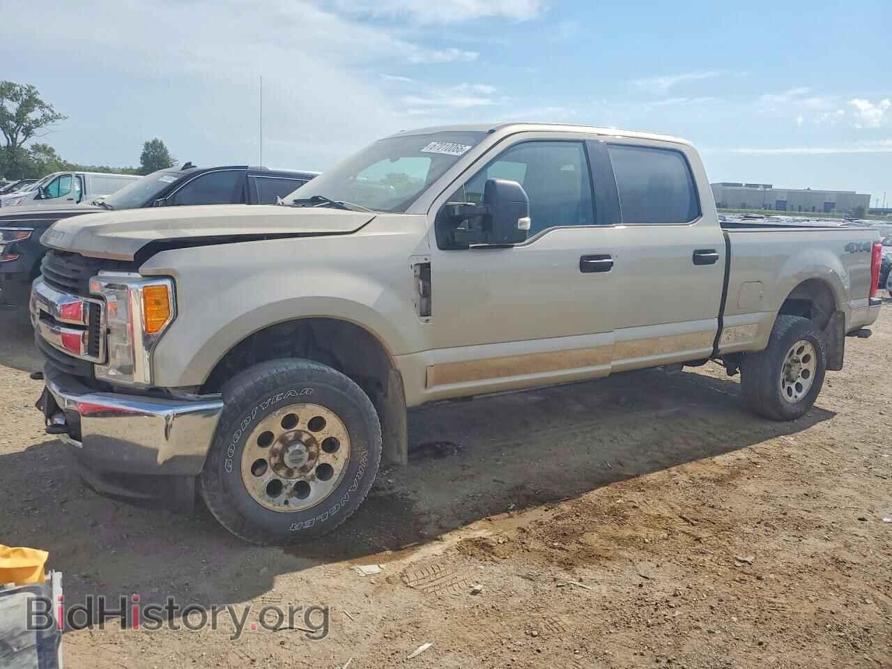 Фотография 1FT7W2B66HEF18901 - FORD F250 2017