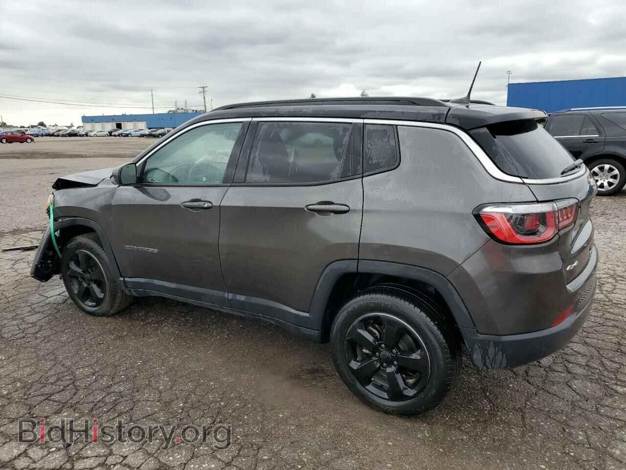 2018 JEEP COMPASS - VIN: 3C4NJDBB3JT142839 - Photo 2