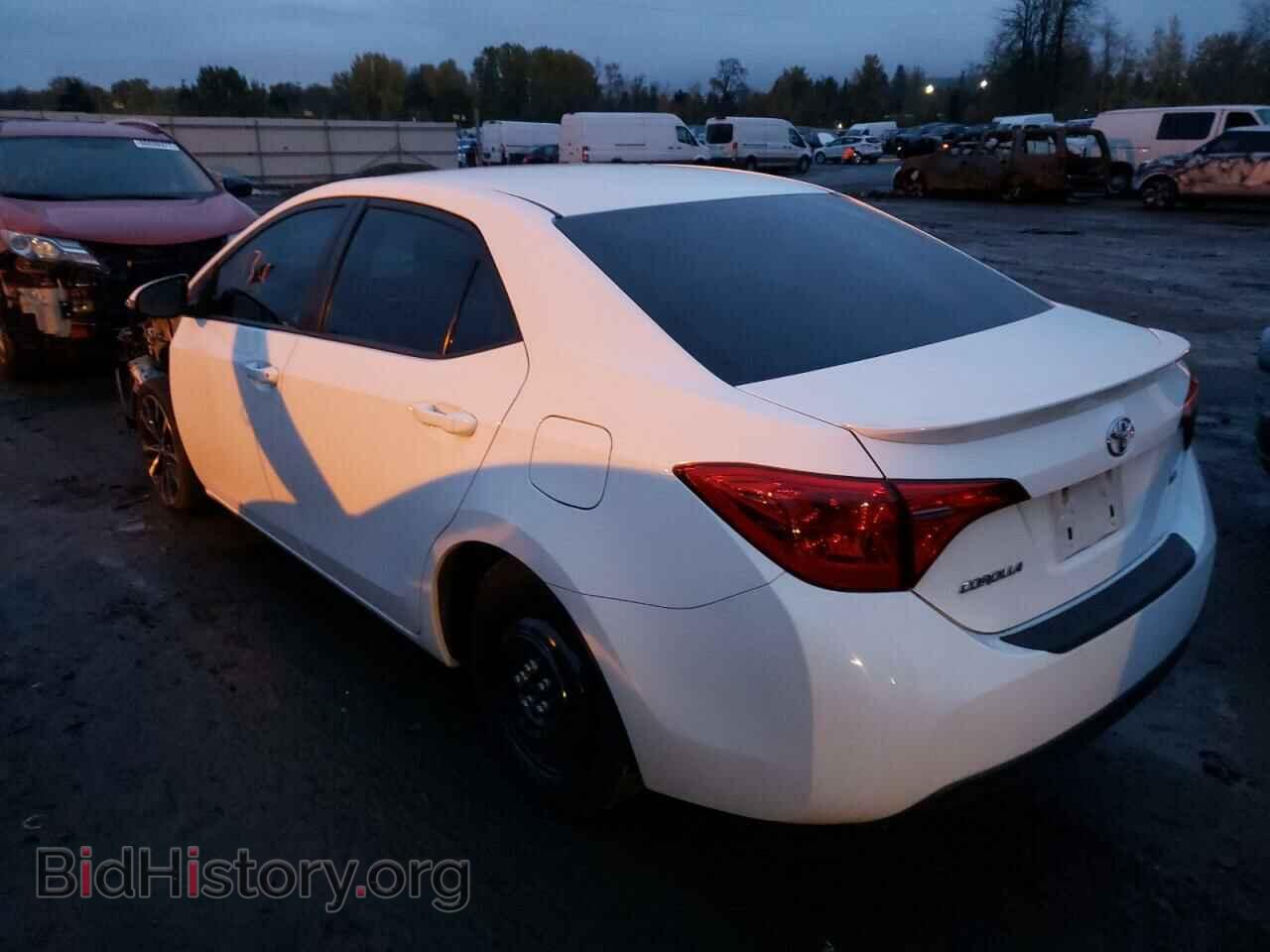2017 TOYOTA COROLLA - VIN: 2T1BURHE3HC869467 - Фото 3