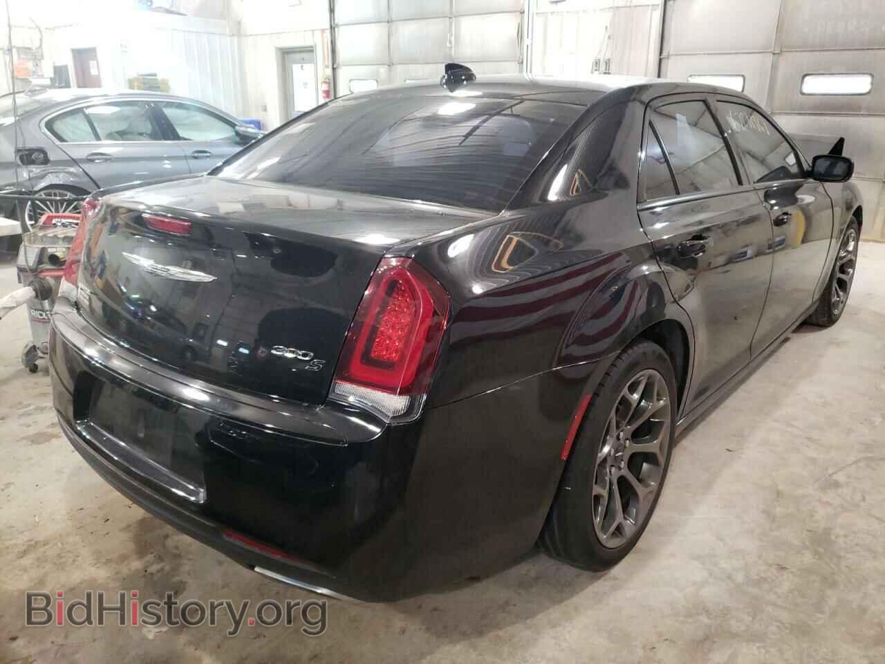 2016 CHRYSLER 300 - VIN: 2C3CCABG9GH123942 - Фото 4