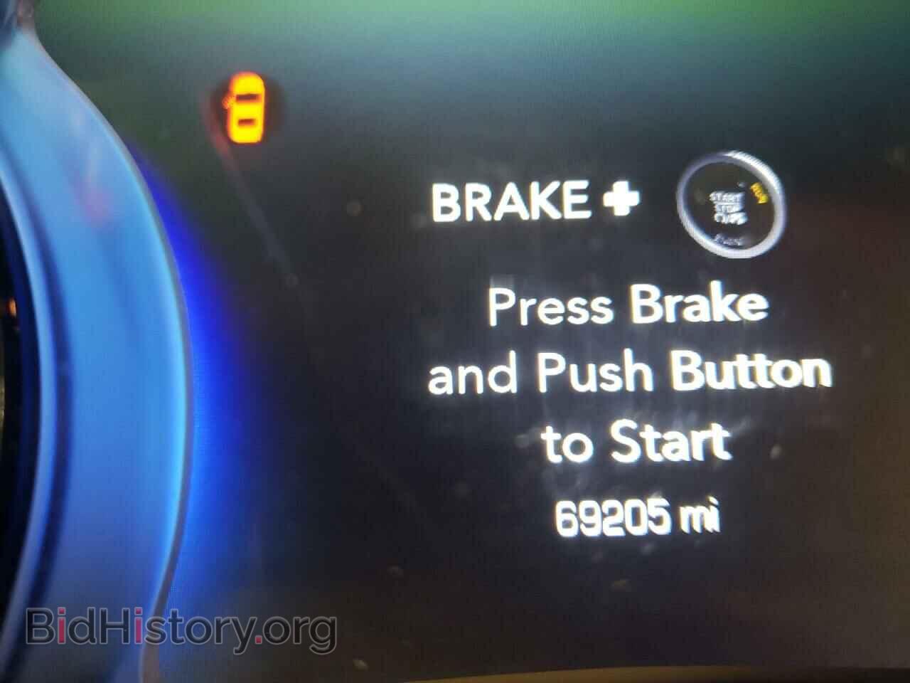 2016 CHRYSLER 300 - VIN: 2C3CCABG9GH123942 - Фото 8