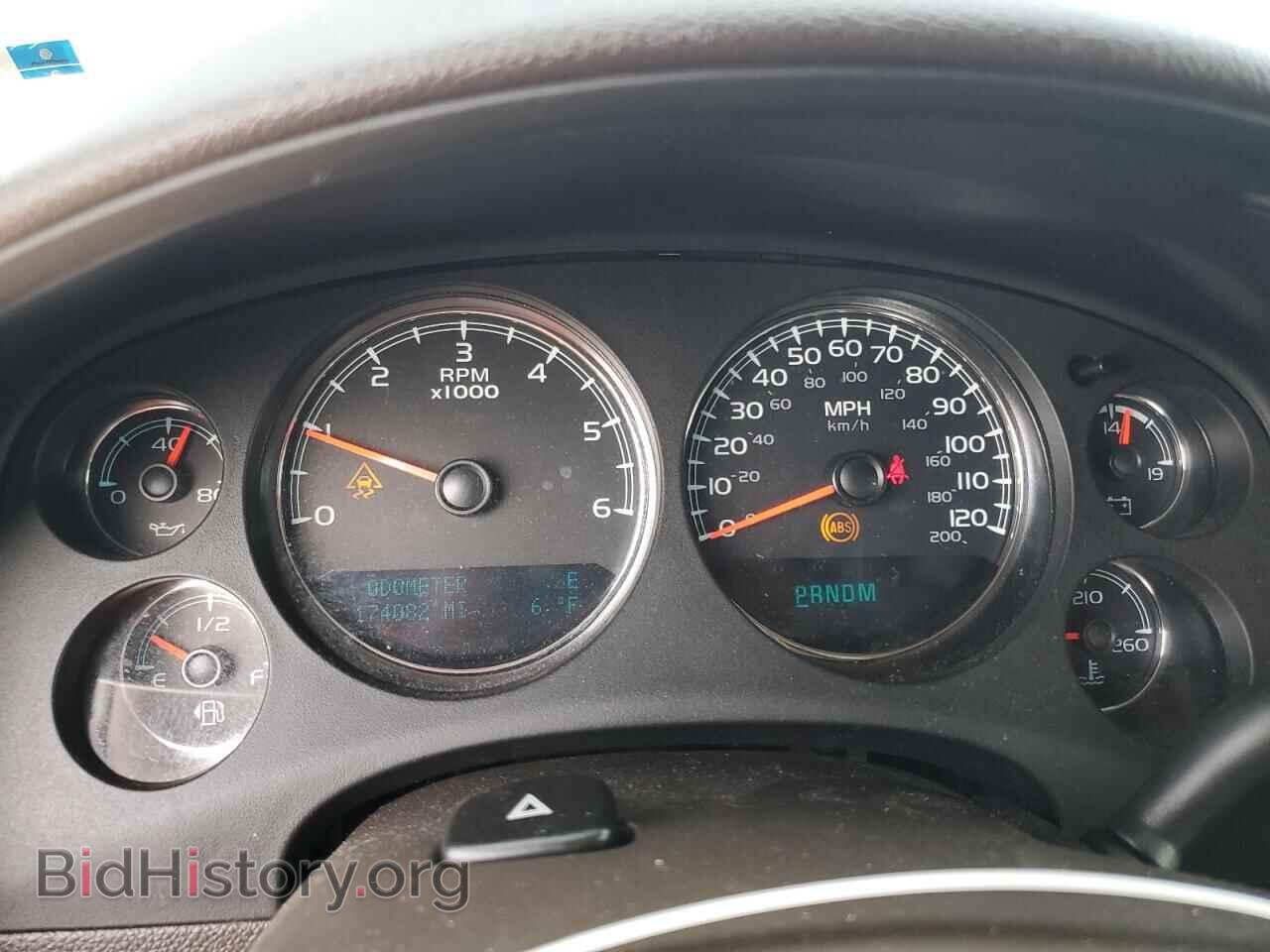2011 GMC YUKON - VIN: 1GKS2EEF0BR219038 - Фото 9