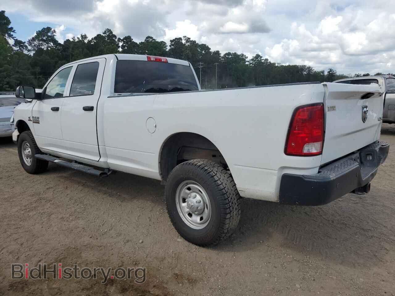 2017 RAM All Models - VIN: 3C6UR5HL5HG730276 - Фото 2