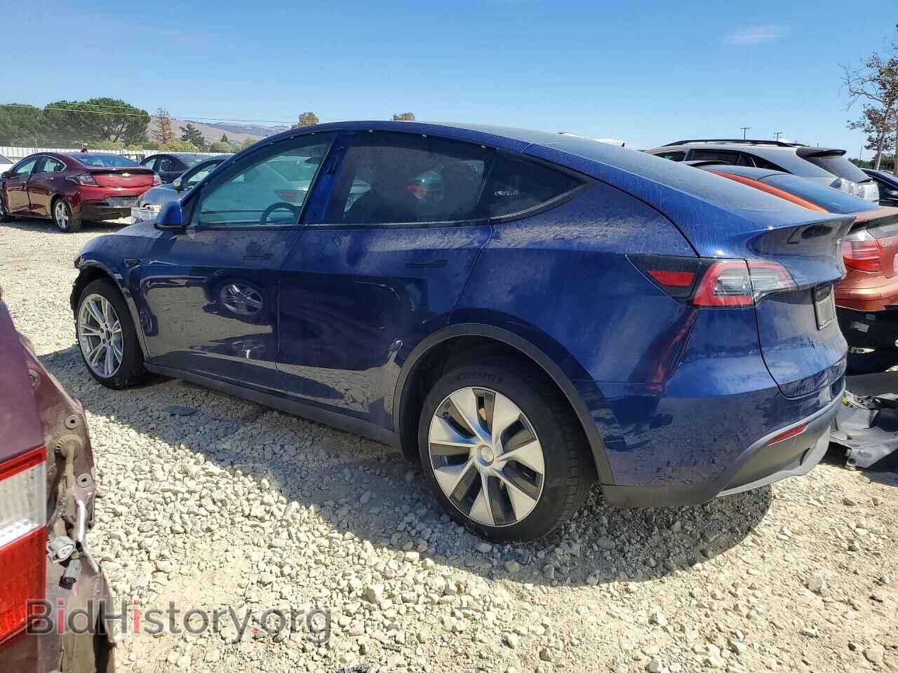 2022 TESLA MODEL Y - VIN: 7SAYGAEE3NF493127 - Photo 2