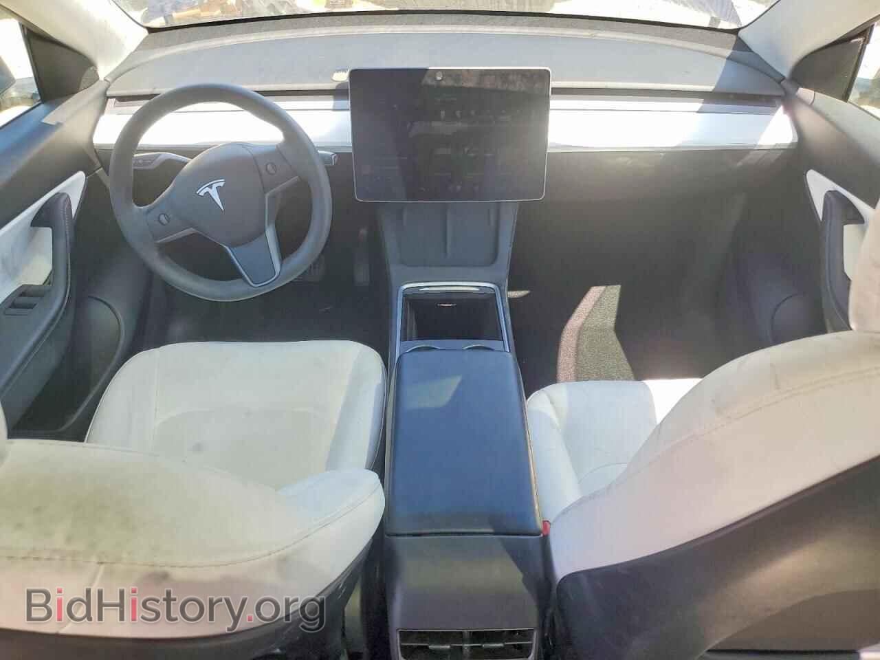 2022 TESLA MODEL Y - VIN: 7SAYGAEE3NF493127 - Photo 8
