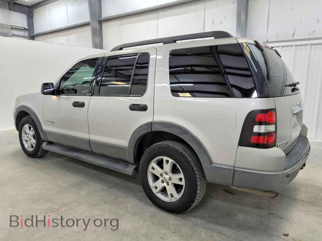 2006 FORD EXPLORER - VIN: 1FMEU63826UB23715 - Фото 2