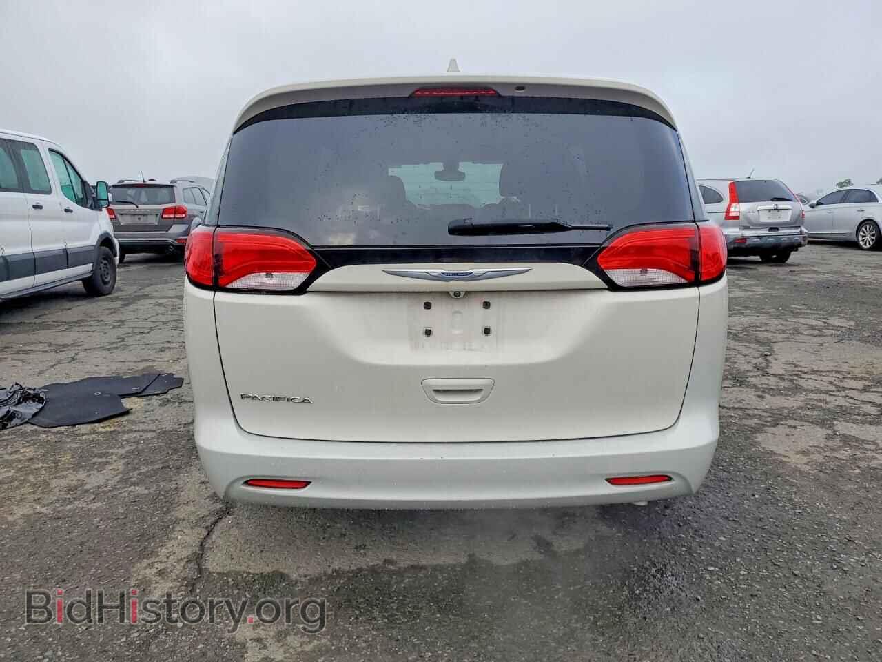 2017 CHRYSLER PACIFICA - VIN: 2C4RC1DG9HR797054 - Фото 6
