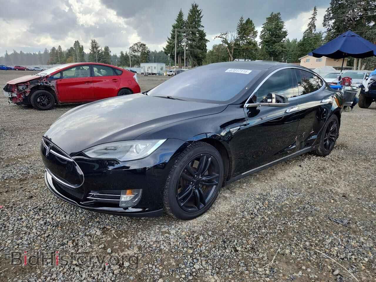 Фотография 5YJSA1H16EFP42176 - TESLA MODEL S 2014