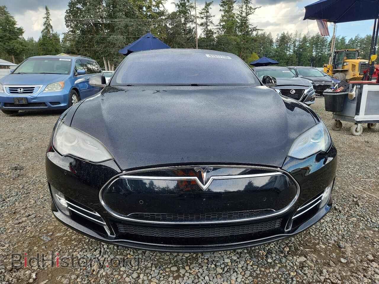 2014 TESLA MODEL S - VIN: 5YJSA1H16EFP42176 - Фото 5