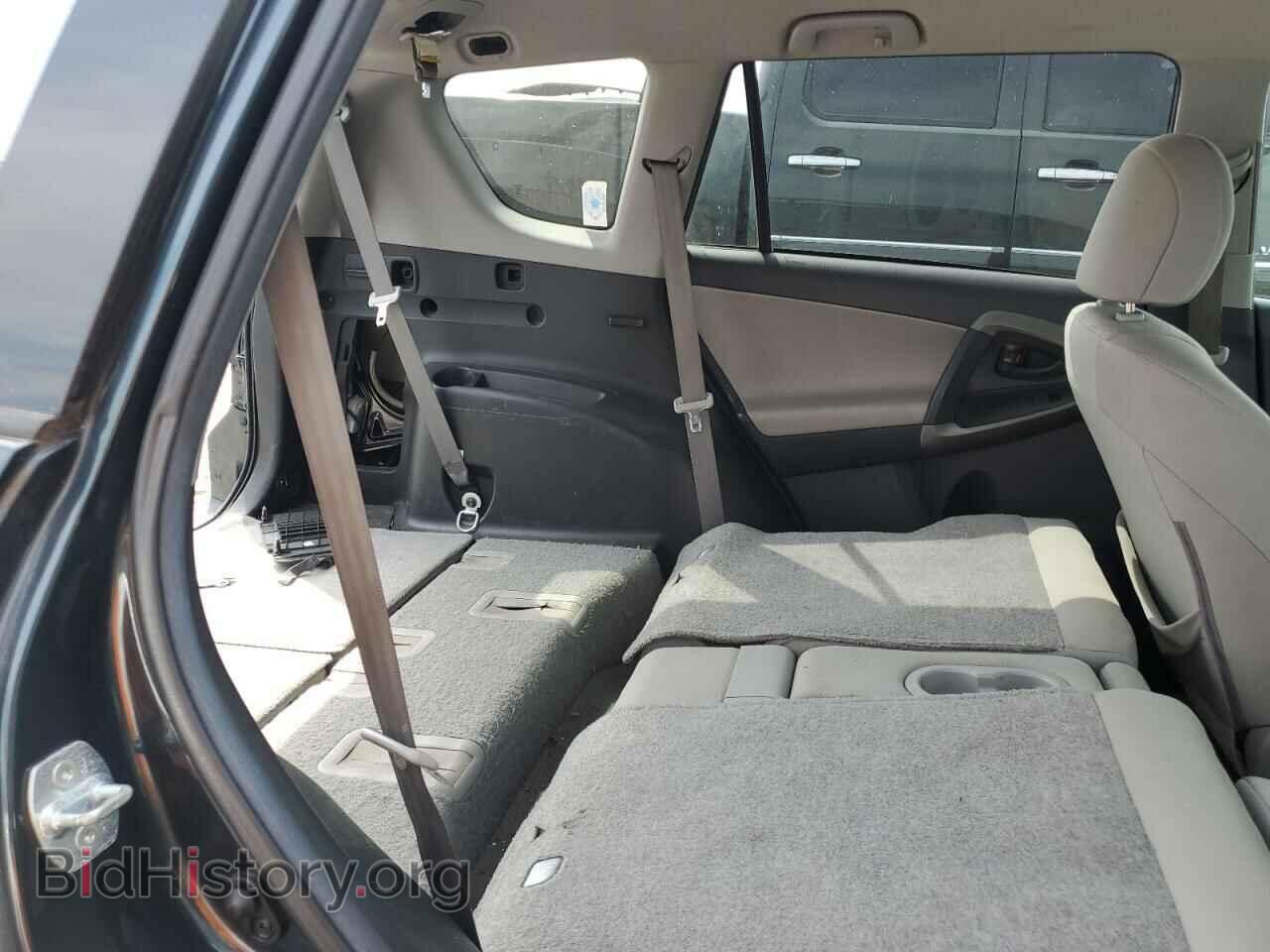 2011 TOYOTA RAV4 - VIN: 2T3KF4DV2BW096913 - Фото 10