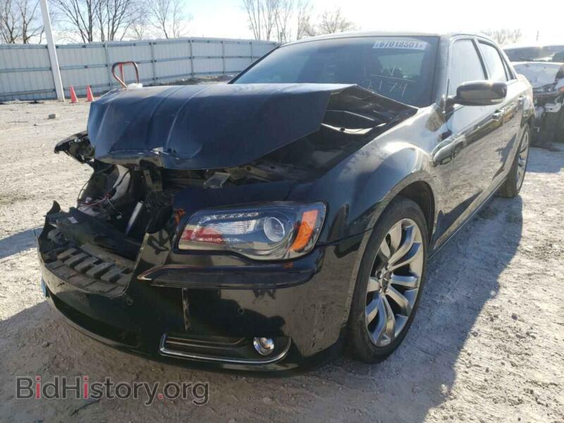 2014 Chrysler 300 (VIN 2C3CCABG7EH222174) — фото 2 из 10