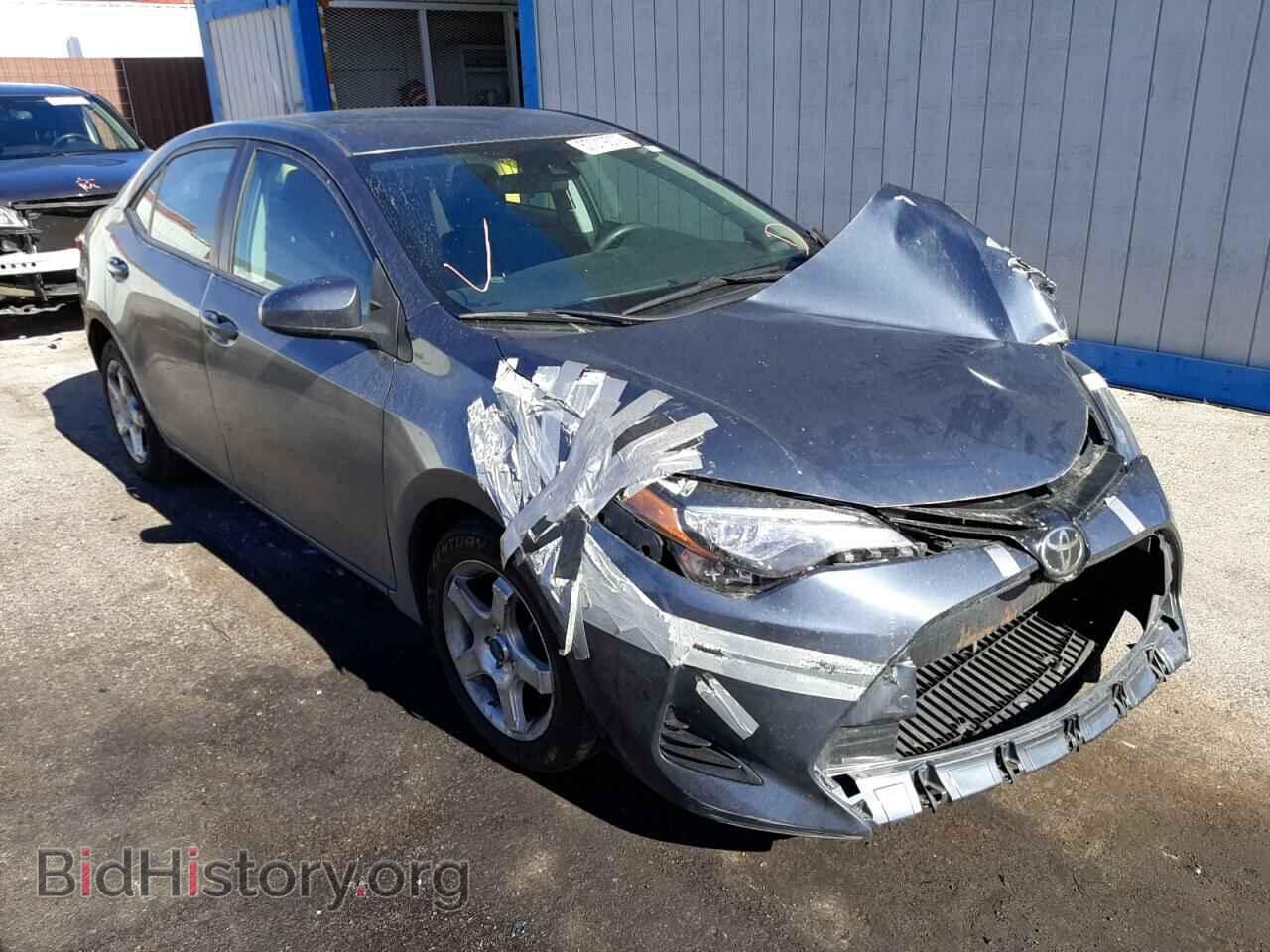 Photo 5YFBURHEXHP708470 - TOYOTA COROLLA 2017