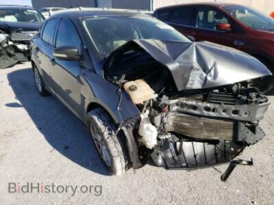 2016 Ford FOCUS Focus SE, gray — VIN 1FADP3F24GL233076, Copart
