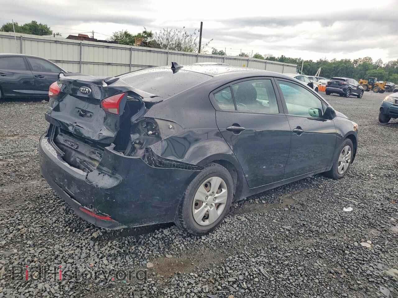 2017 KIA FORTE - VIN: 3KPFK4A76HE063372 - Фото 3