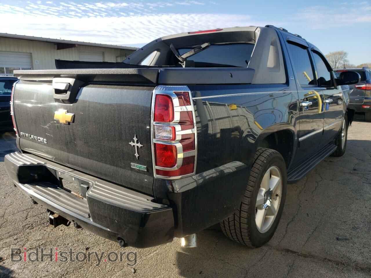 2011 CHEVROLET AVALANCHE - VIN: 3GNTKGE33BG234643 - Фото 4