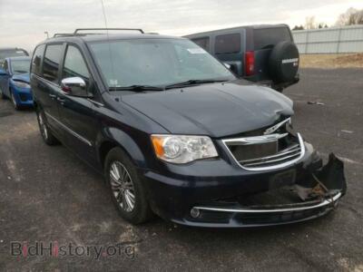 2014 Chrysler MINIVAN Town & COU, черный — VIN 2C4RC1CGXER248606, Copart