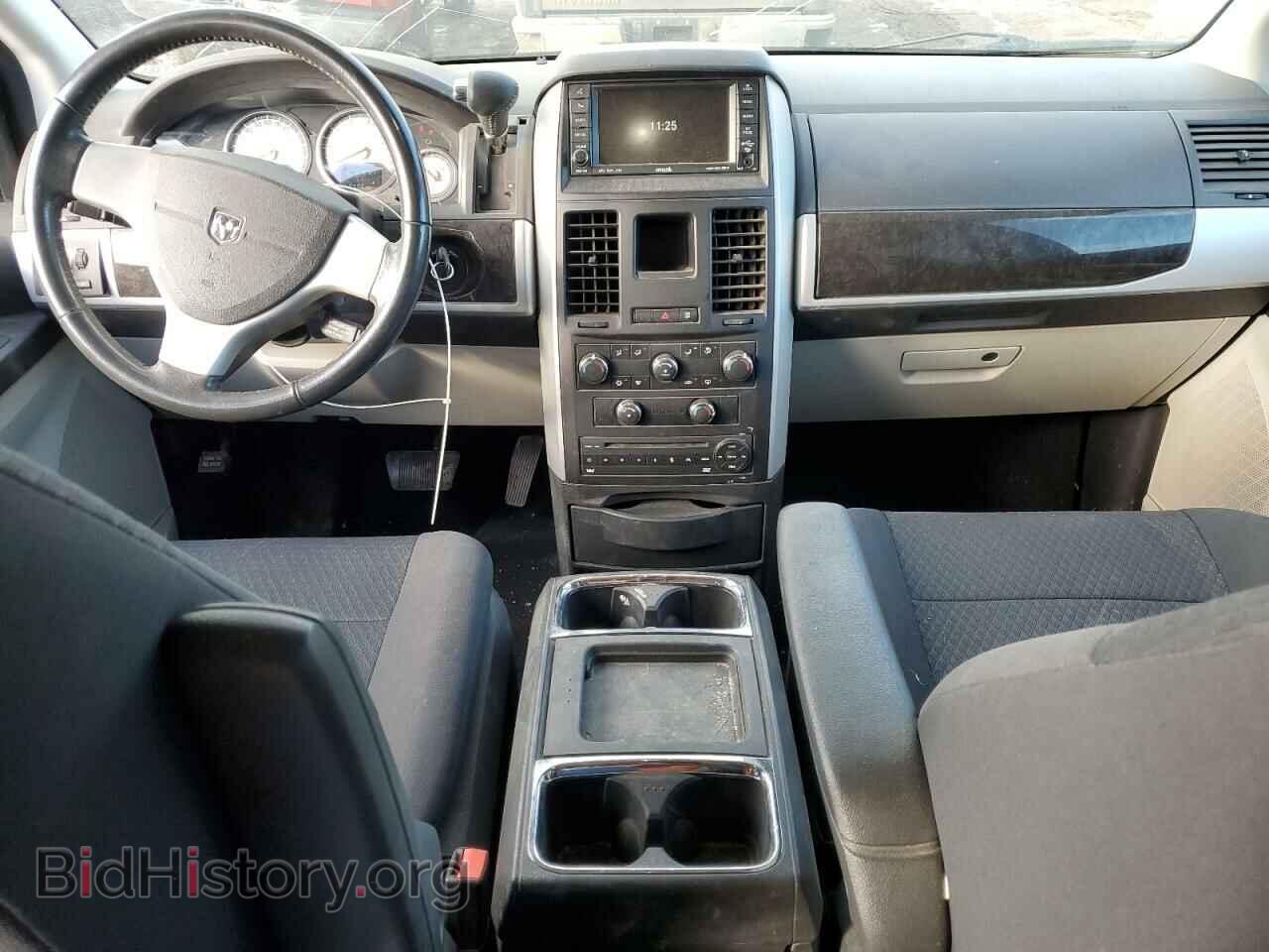 2010 DODGE CARAVAN - VIN: 2D4RN5DX2AR191802 - Фото 8