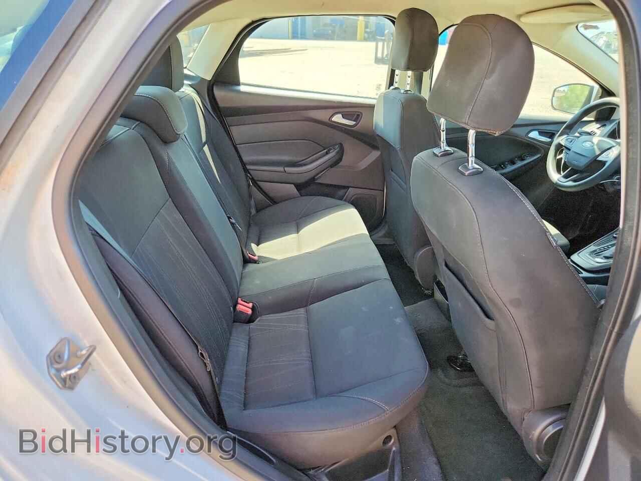 2017 FORD FOCUS - VIN: 1FADP3F29HL207011 - Photo 10