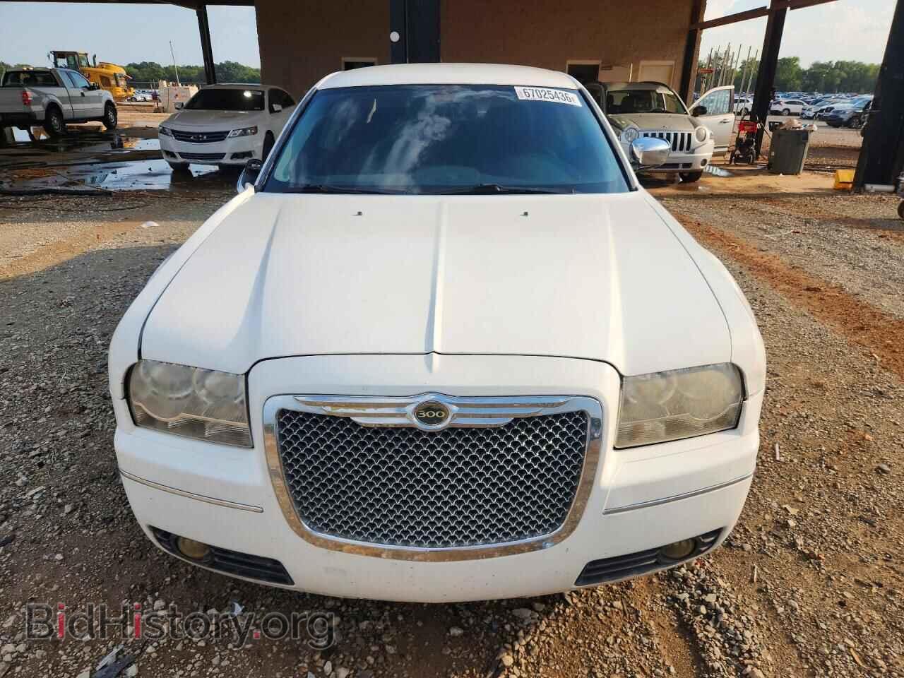 2010 CHRYSLER 300 - VIN: 2C3CA1CV1AH284957 - Photo 5