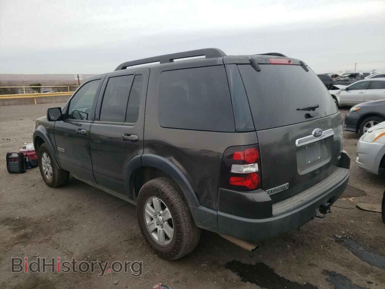 2007 FORD EXPLORER - VIN: 1FMEU63E17UB39945 - Фото 2
