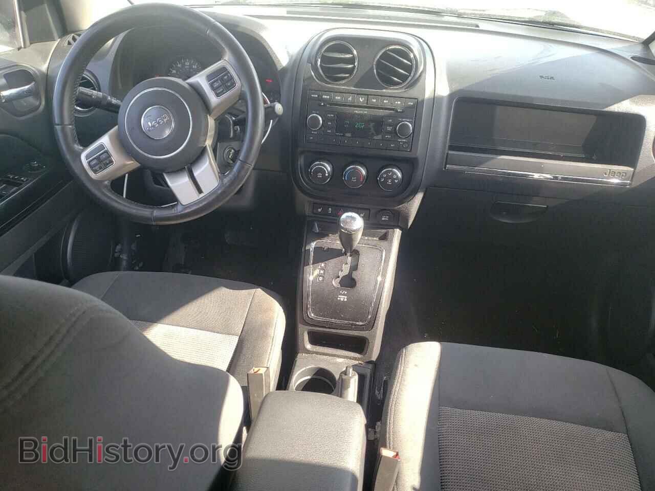2011 JEEP COMPASS - VIN: 1J4NF1FB0BD255935 - Фото 8