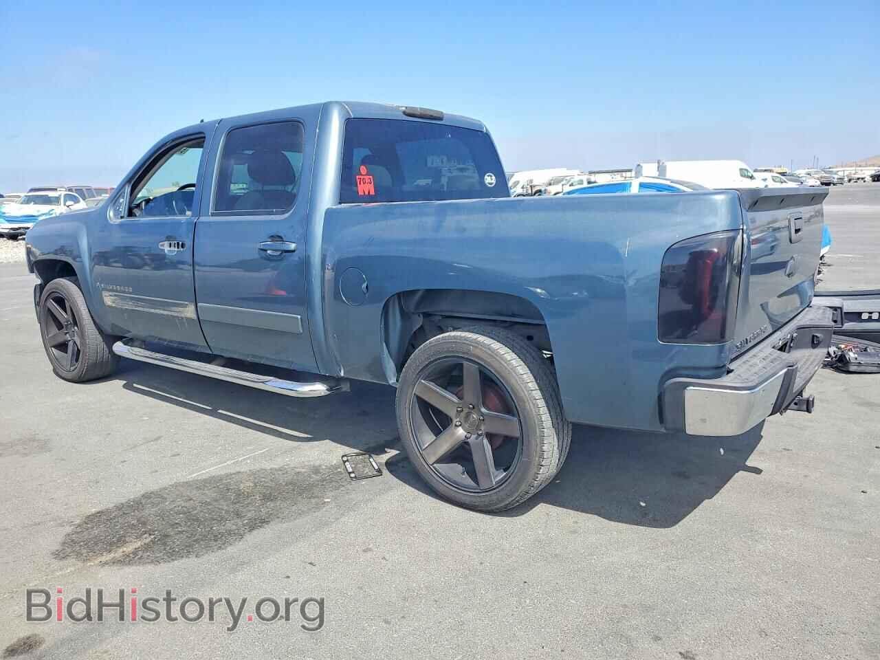 2008 CHEVROLET SILVERADO - VIN: 2GCEC13J081168812 - Фото 2