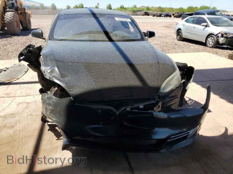 2016 Tesla MODEL S (VIN 5YJSA1E2XGF143314) — фото 5 из 14