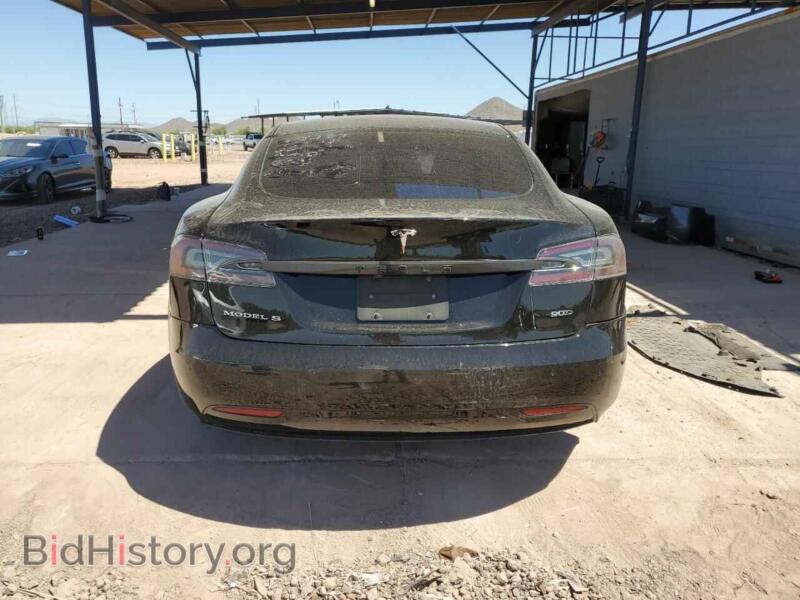 2016 Tesla MODEL S (VIN 5YJSA1E2XGF143314) — фото 6 из 14