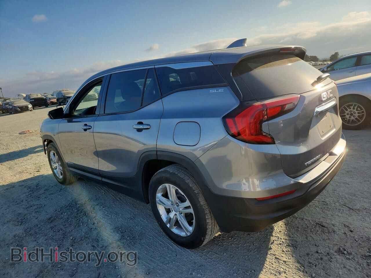 2018 GMC TERRAIN - VIN: 3GKALMEV0JL394020 - Photo 2