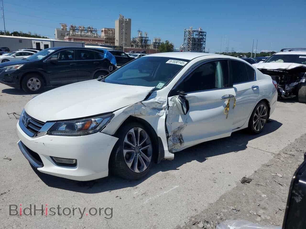 Photo 1HGCR2F59DA195437 - HONDA ACCORD 2013