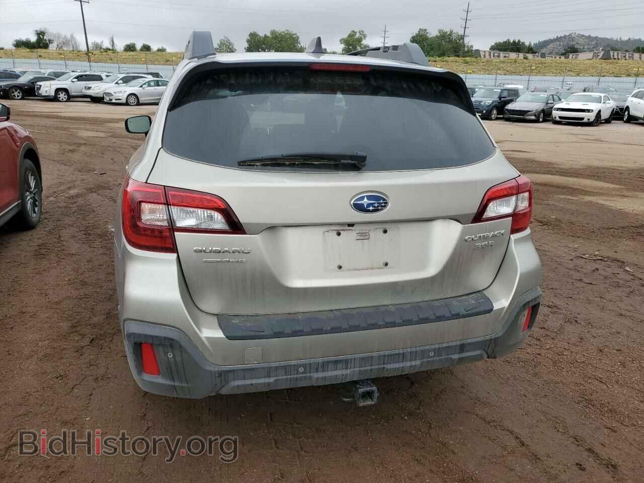 2018 SUBARU OUTBACK - VIN: 4S4BSENC0J3206952 - Фото 6