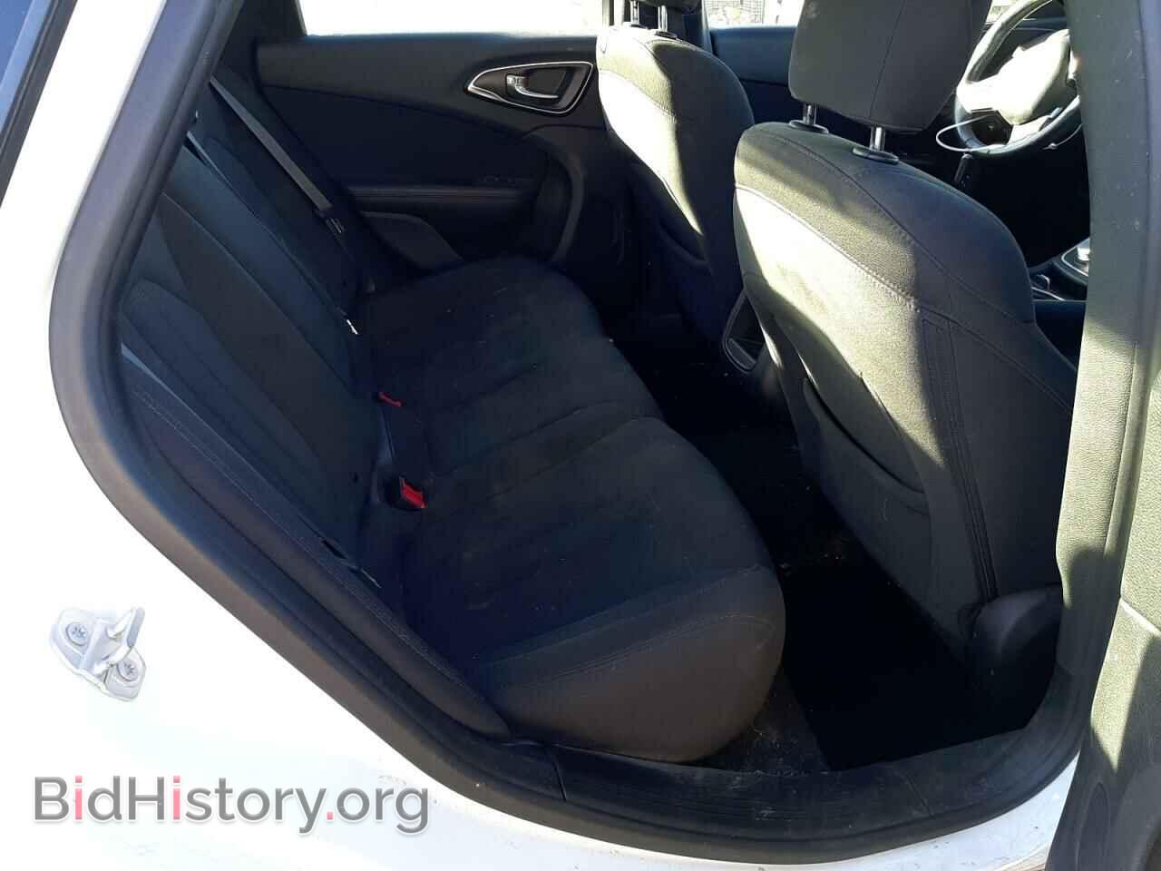 2016 CHRYSLER 200 - VIN: 1C3CCCFBXGN194424 - Фото 6