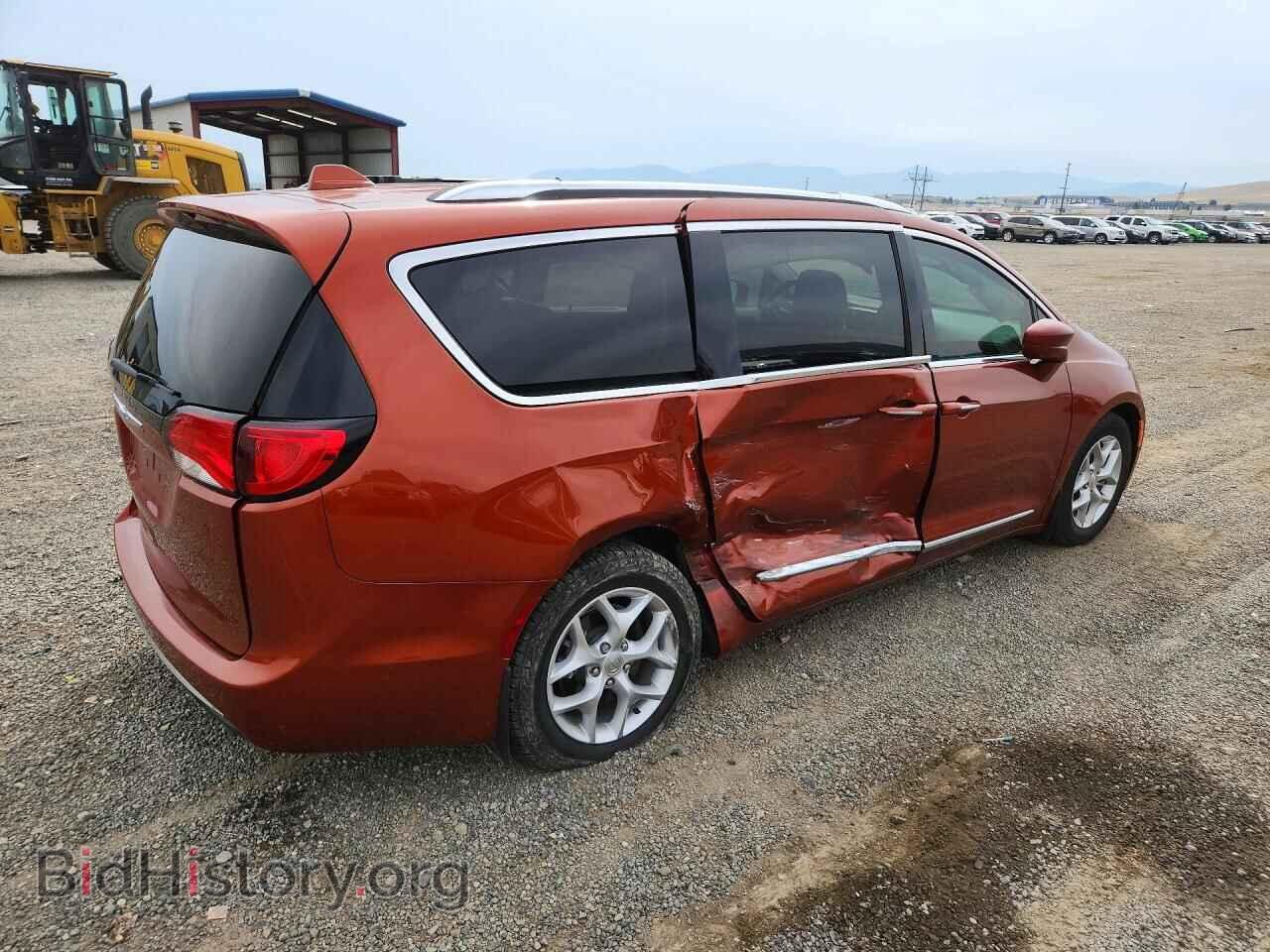 2018 CHRYSLER PACIFICA - VIN: 2C4RC1BG5JR182641 - Фото 3