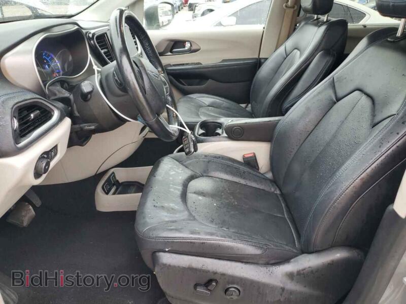 2021 Chrysler PACIFICA (VIN 2C4RC1L72MR599525) — photo 7 of 13