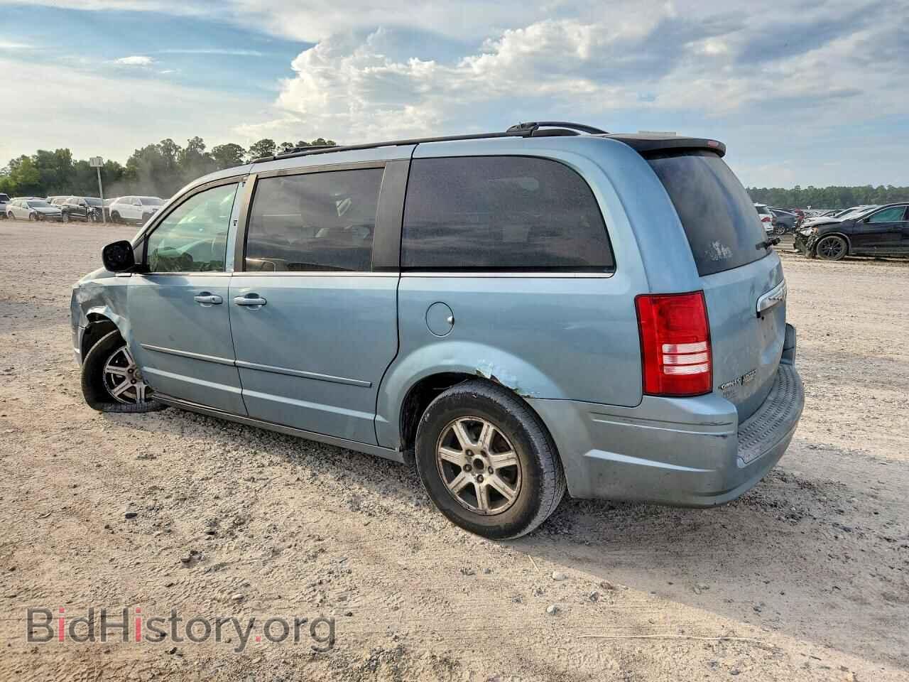 2008 CHRYSLER MINIVAN - VIN: 2A8HR54P18R110501 - Photo 2