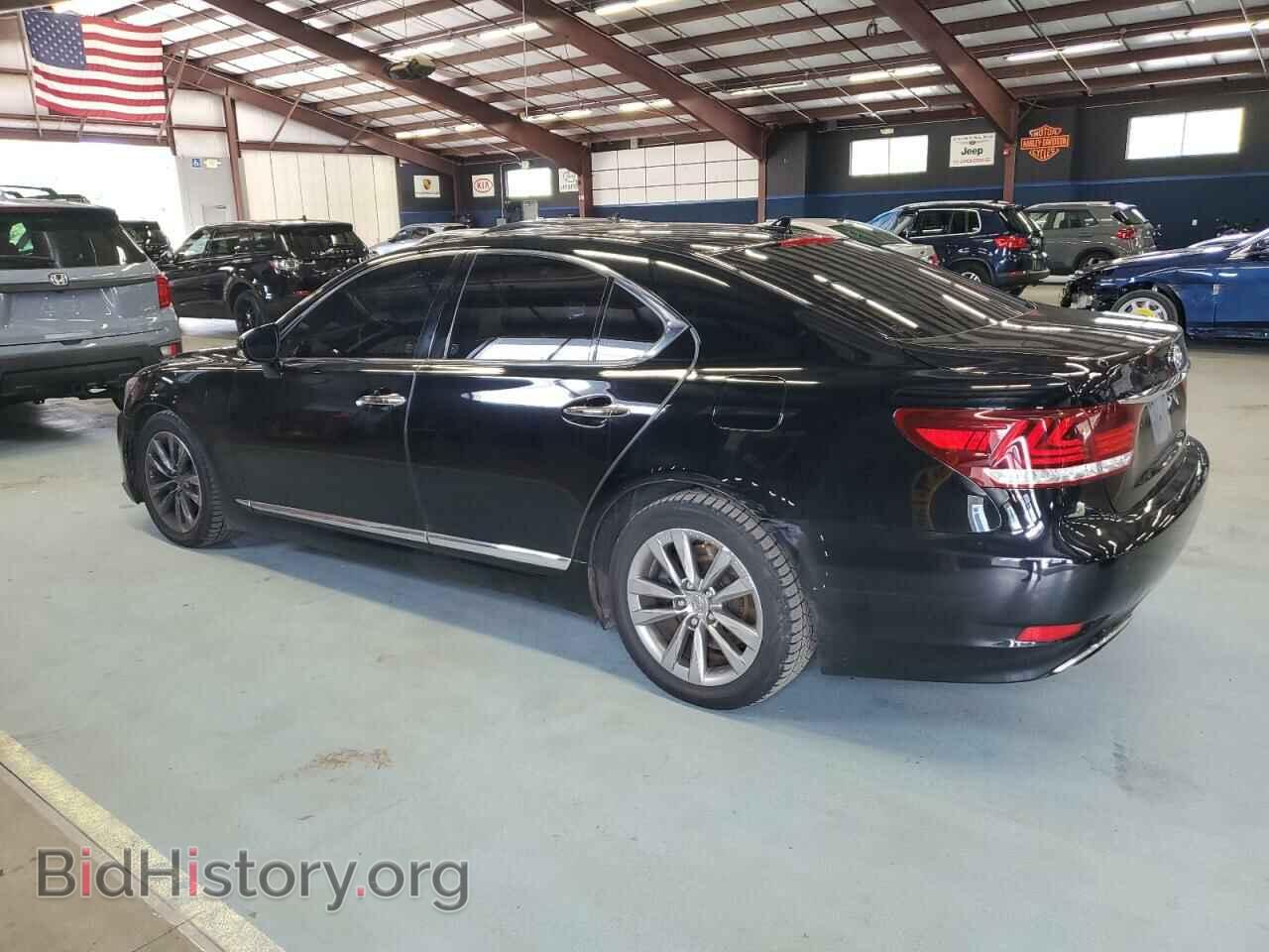 2013 LEXUS LS460 - VIN: JTHCL5EFXD5017538 - Photo 2