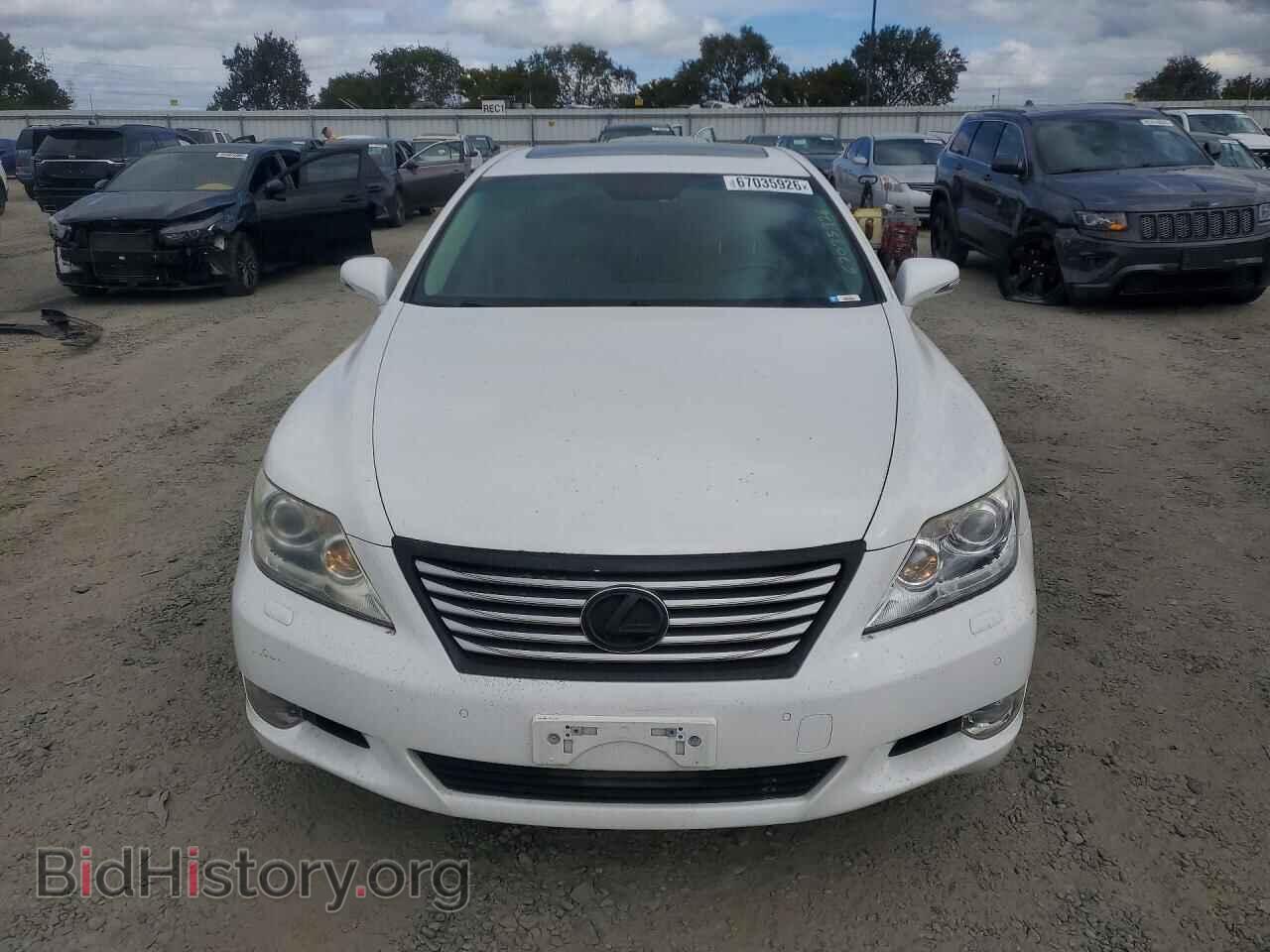 2012 LEXUS LS460 - VIN: JTHBL5EF3C5111562 - Photo 5