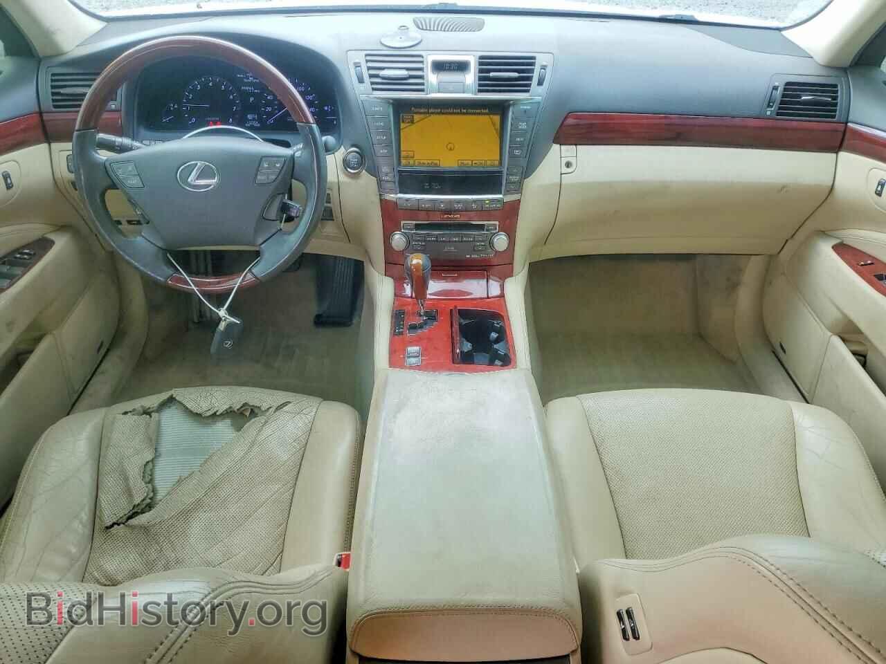 2012 LEXUS LS460 - VIN: JTHBL5EF3C5111562 - Photo 8