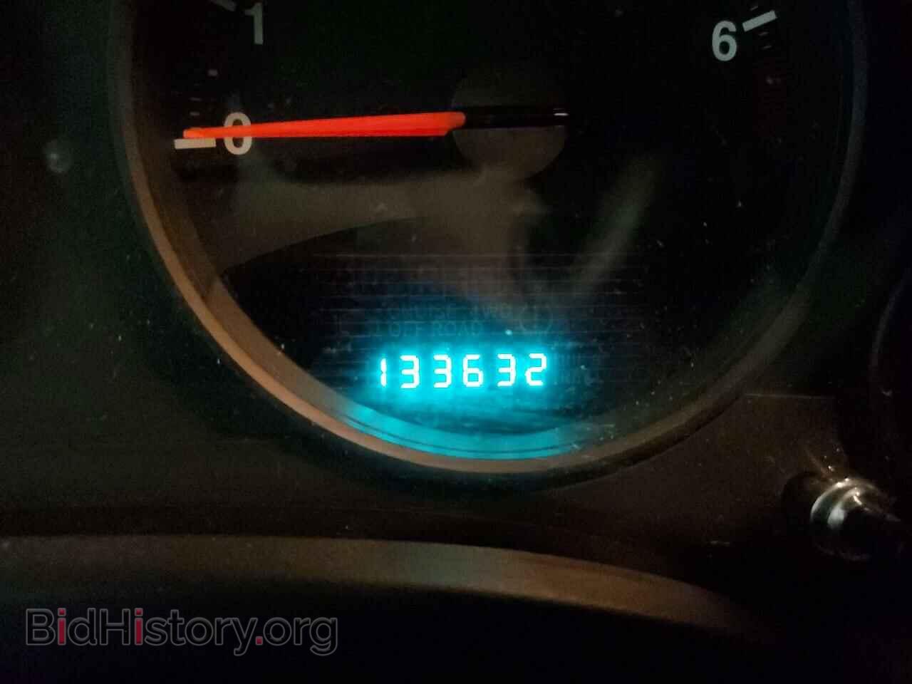 2010 JEEP COMPASS - VIN: 1J4NT1FA5AD641426 - Photo 8