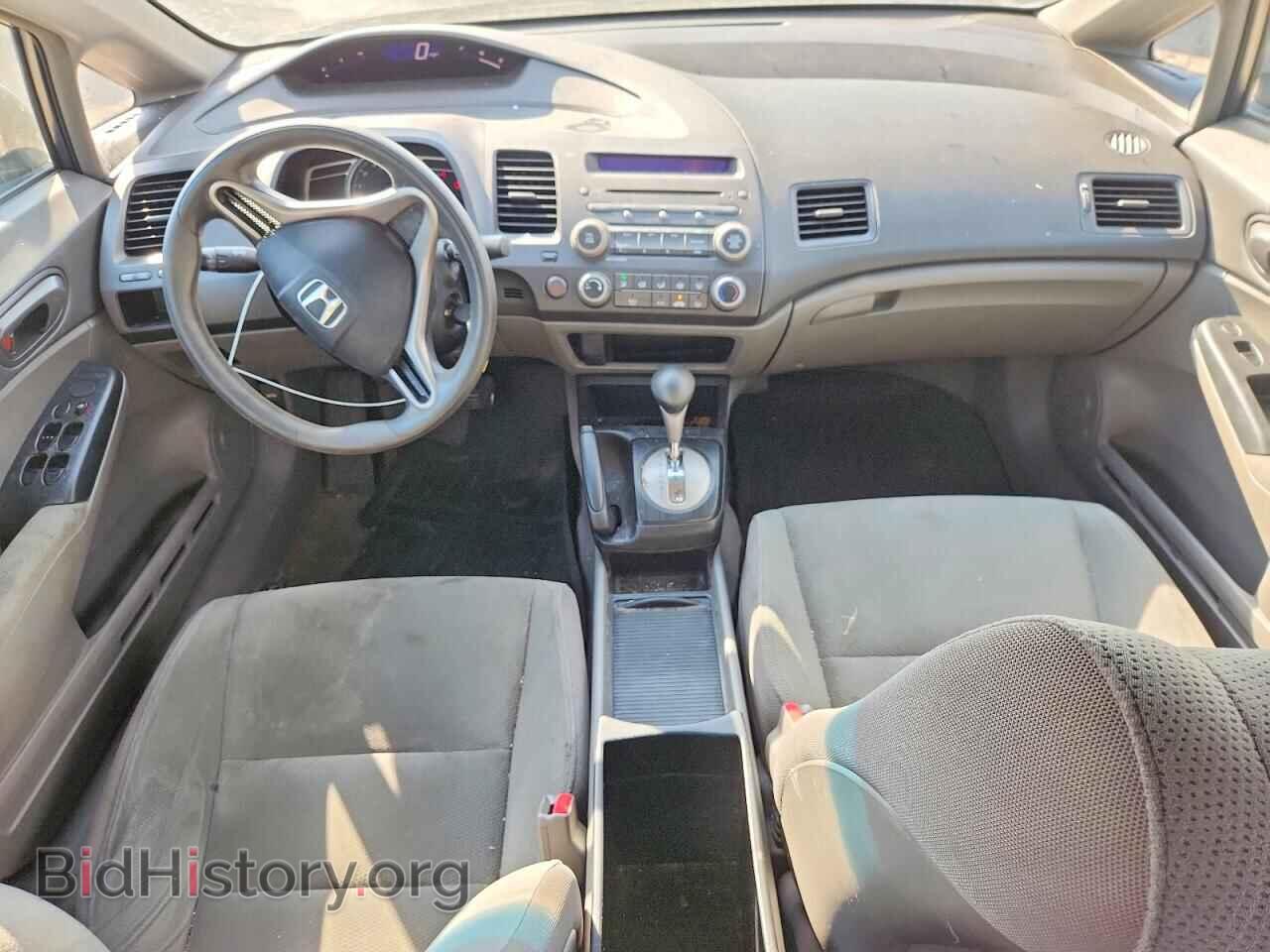 2010 HONDA CIVIC - VIN: 19XFA1F33AE040077 - Photo 8